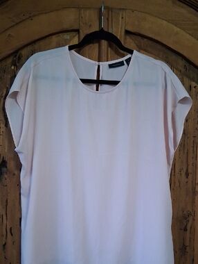 Halogen Pale Blush Short-Sleeve Round Neck Blouse